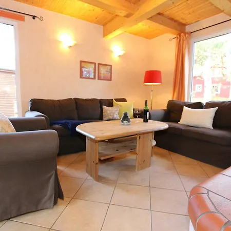 Holiday home Strandhaus Duenenweg 39b Baabe
