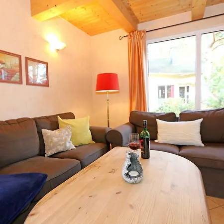 Strandhaus Duenenweg 39b Baabe
